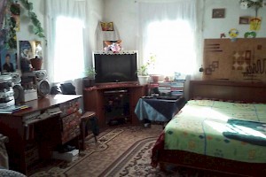 Bedrokm area in Ukrainian cottage