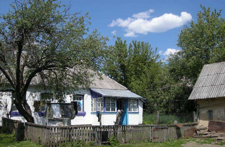 ukrainian-house-for-sale-two-hours-from-kiev-city